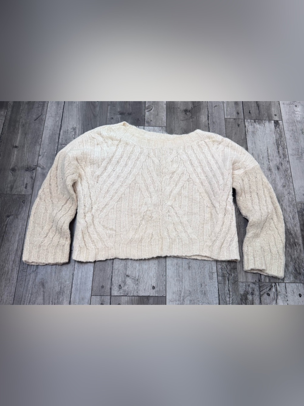 Anthropologie Cream Cable Knit Crewneck Sweater Medium Boxy Cropped